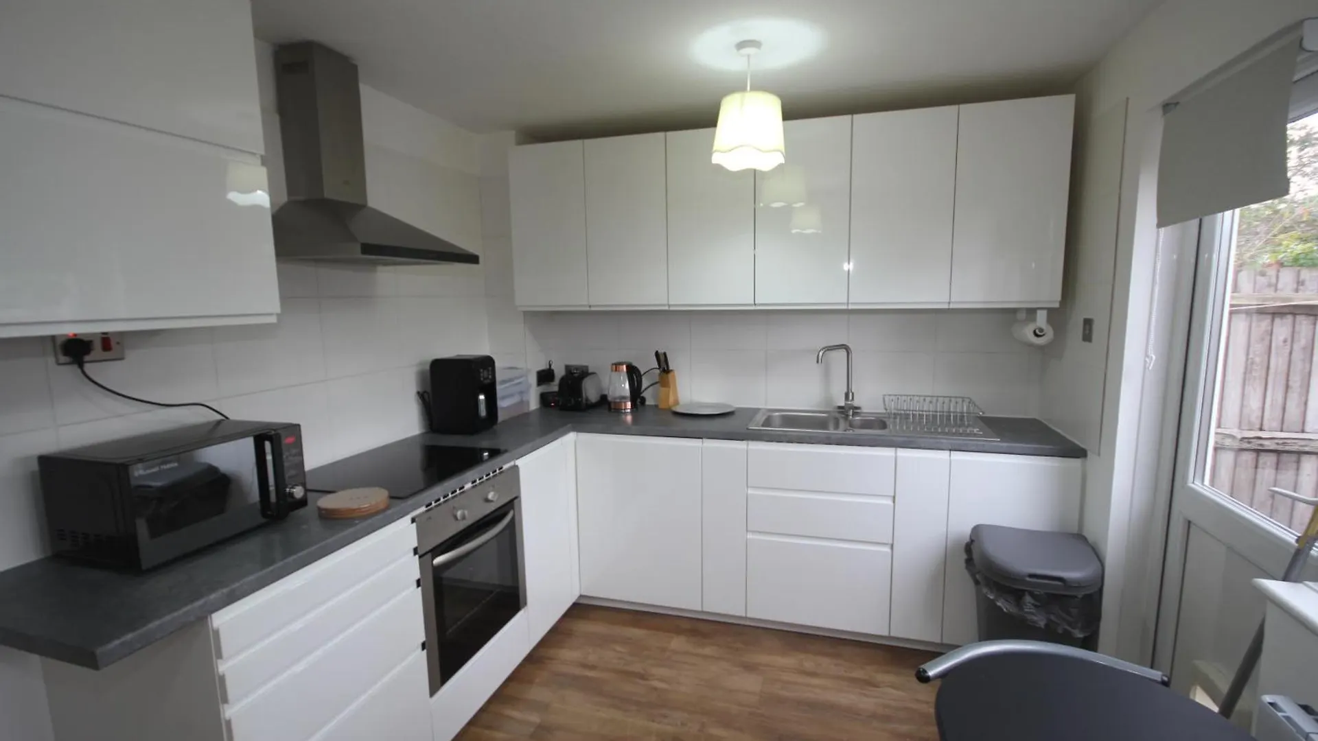 Lee'S Lodge - Modern 2 Bedrooms Hillingdon