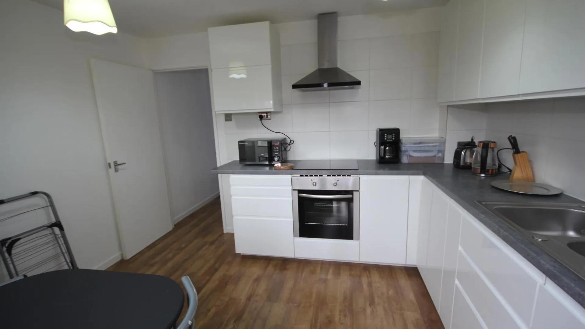 Lee'S Lodge - Modern 2 Bedrooms Hillingdon 0*,  United Kingdom