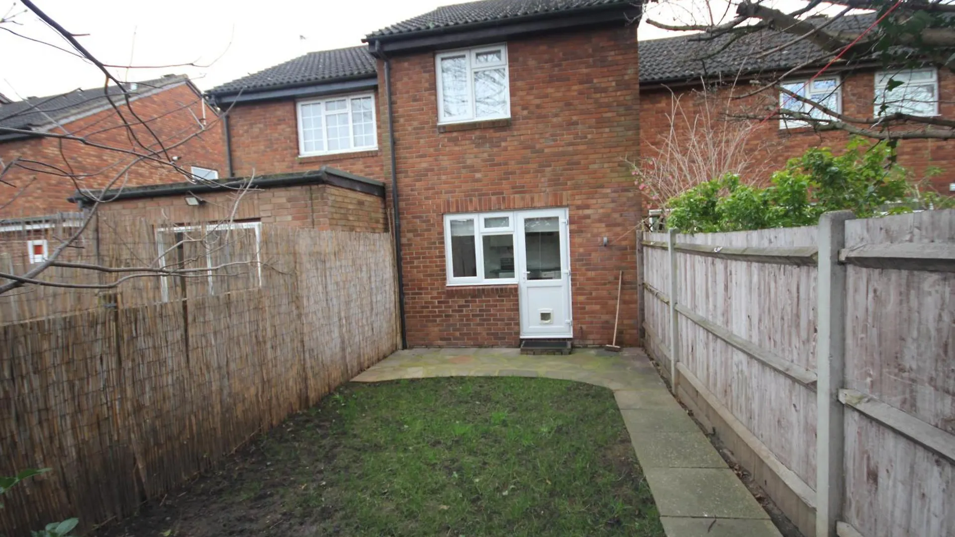 Lee'S Lodge - Modern 2 Bedrooms Hillingdon Apartment